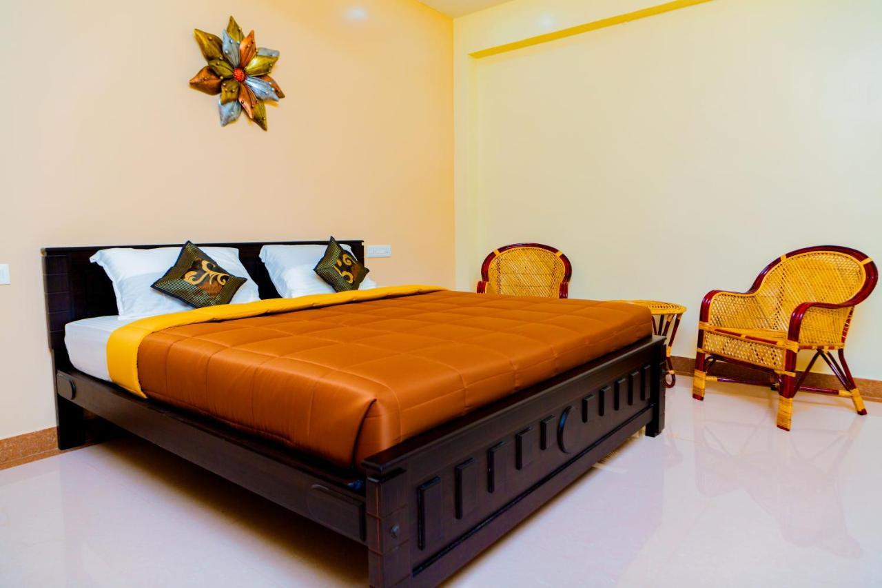 Laughing Waters Fine Stay Kuttālam Exterior photo