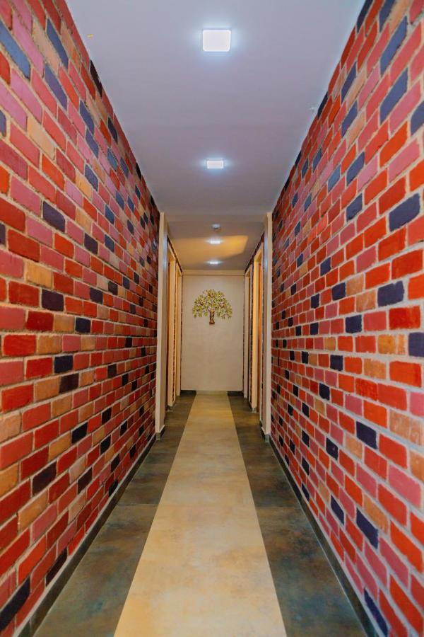 Laughing Waters Fine Stay Kuttālam Exterior photo