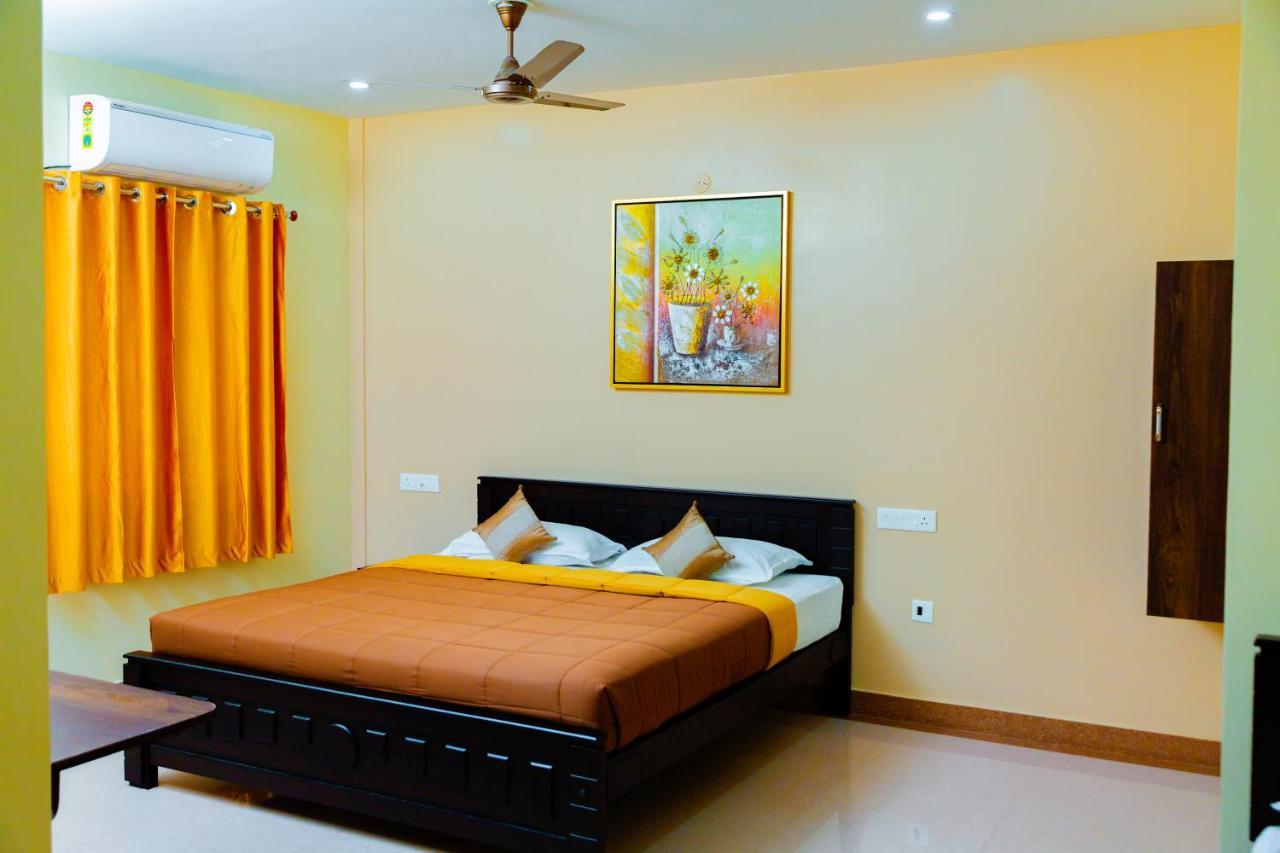 Laughing Waters Fine Stay Kuttālam Exterior photo